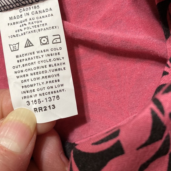 Travel Elegance /  top / black and marve / size 2X - Picture 4 of 4